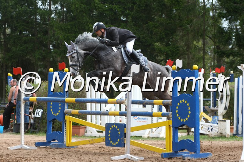 204M0019_JPS Cora_Spring_L.JPG